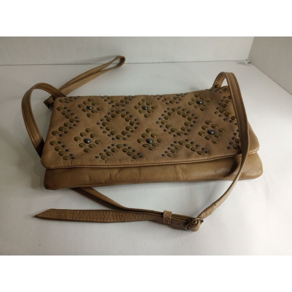 Lucky Brand Light Brown Leather Metal Studs Wristlet Clutch Bag Wallet Purse